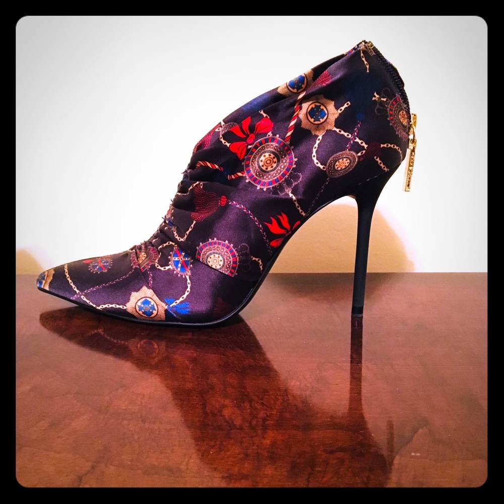 ZARA modern eclectic shoes sure to wow